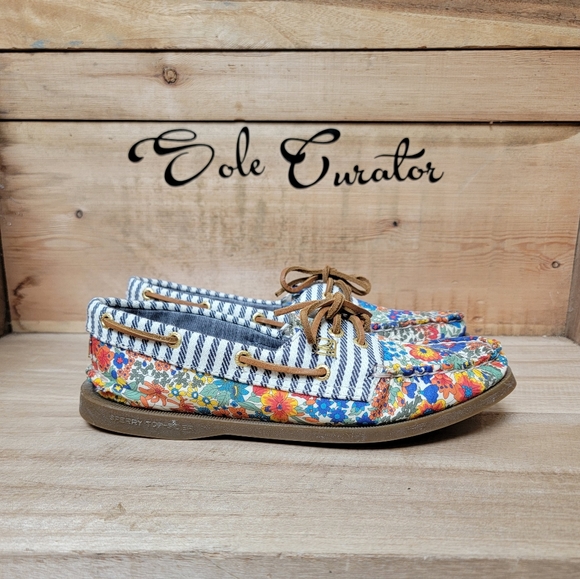 🆕️ Wmns Sperry Floral Liberty Boat Shoes - Picture 2 of 6